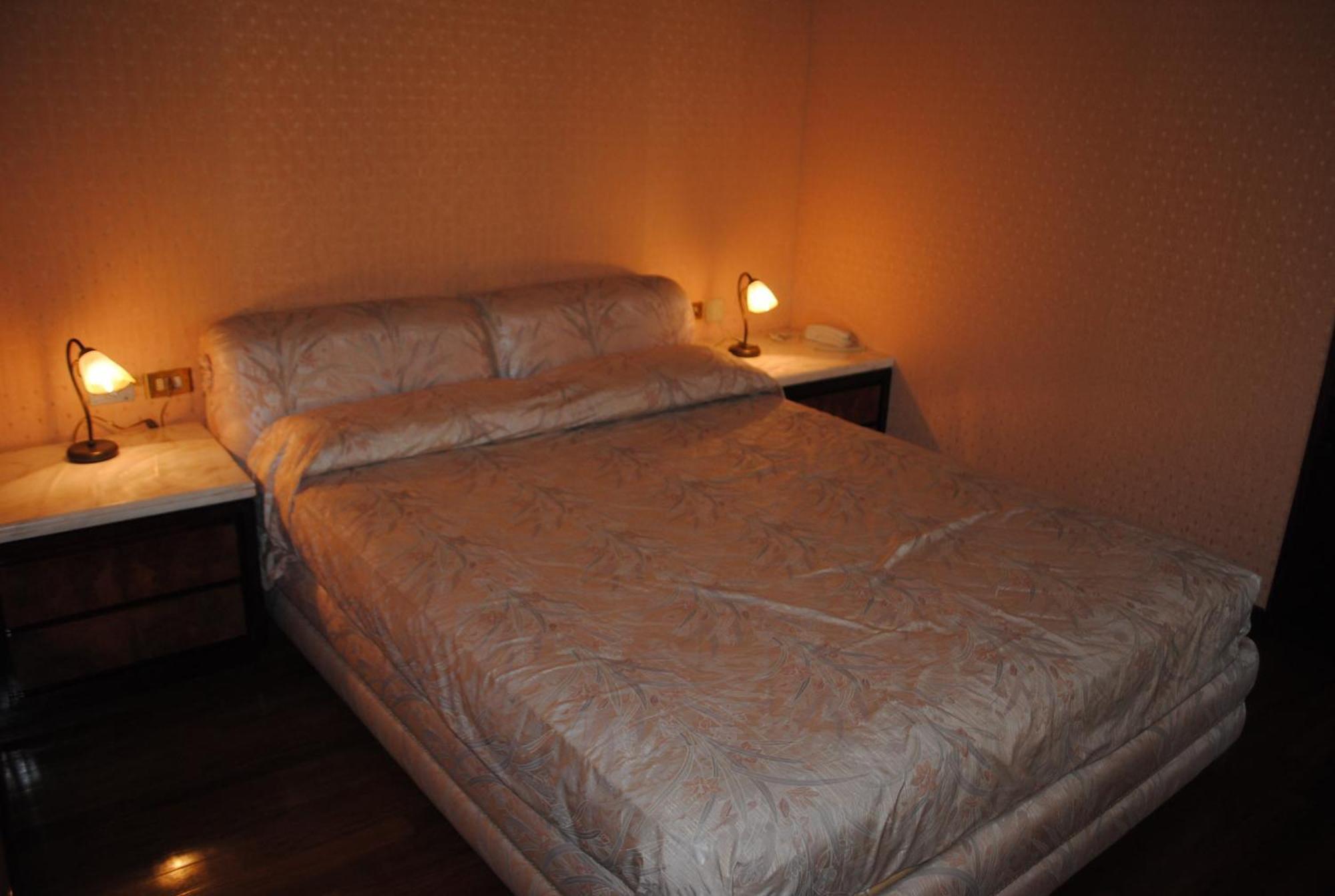 Hotel Locanda San Giacomo Agliano Terme Chambre photo