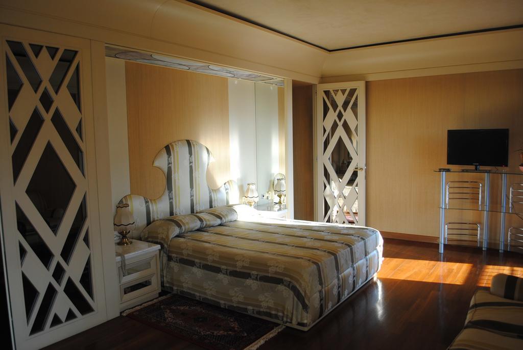 Hotel Locanda San Giacomo Agliano Terme Extérieur photo